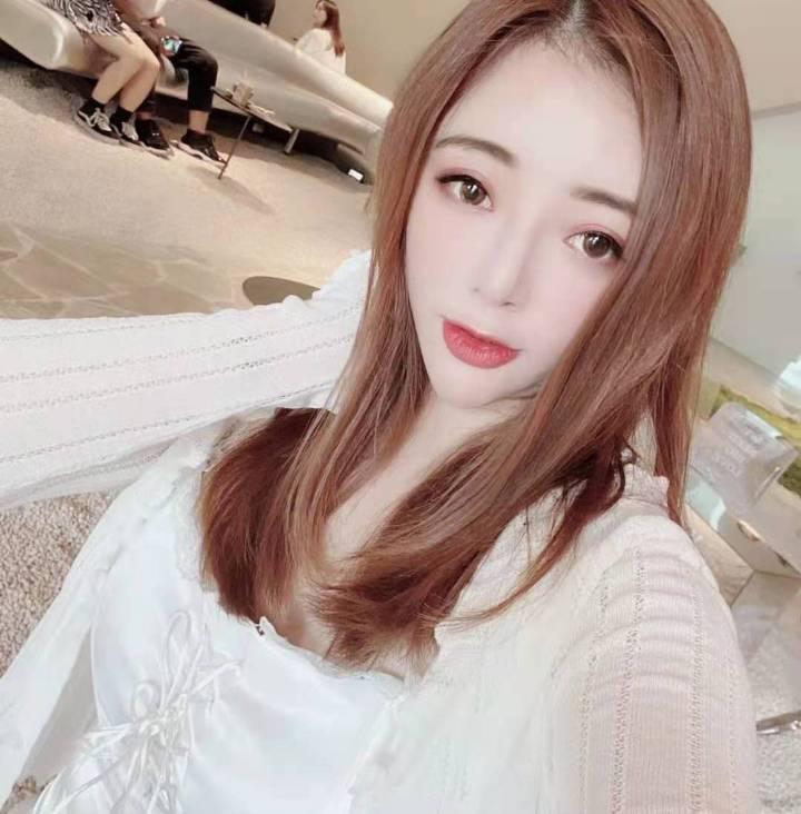 年纪不大，才下水的