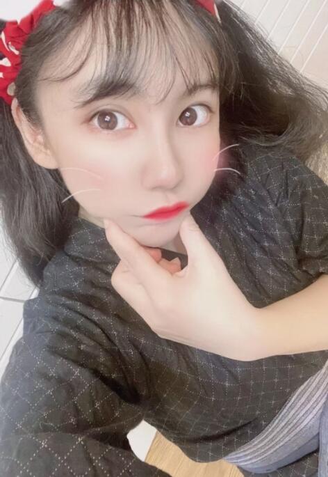 体育场 小美女  徐汇区