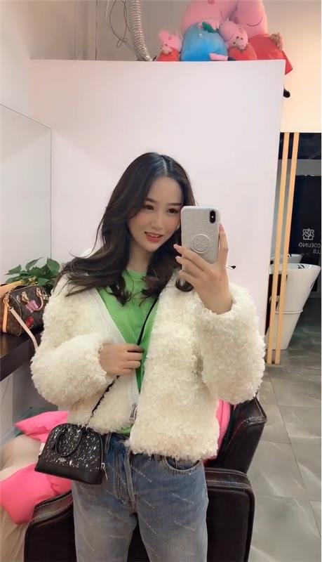 出关第二约 约会Sao气嫩妹 楠楠